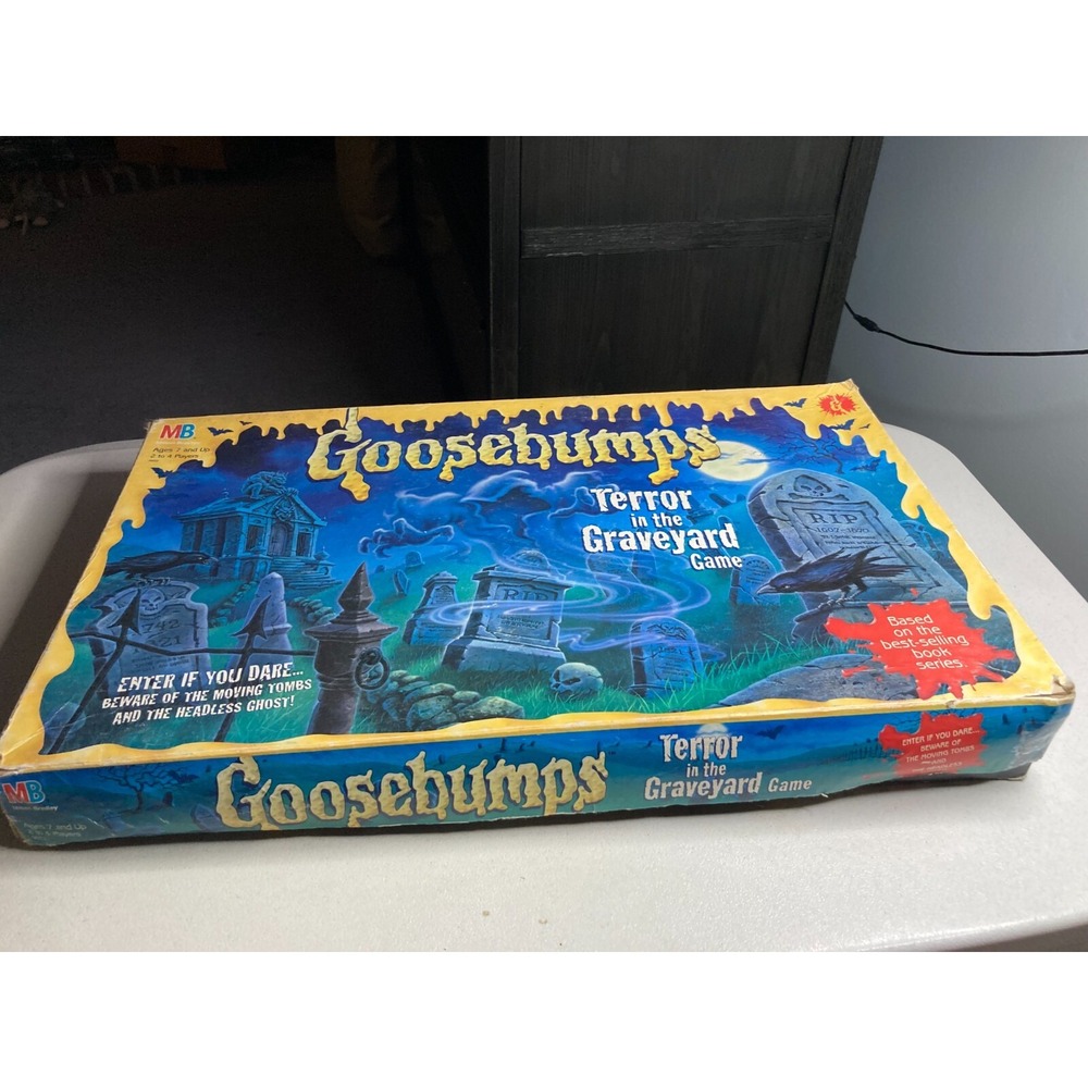 1995 Goosebumps Terror in the Graveyard Game Milton Bradley Missing Skull & Pawn